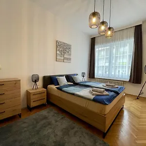 Eclectico Apartment